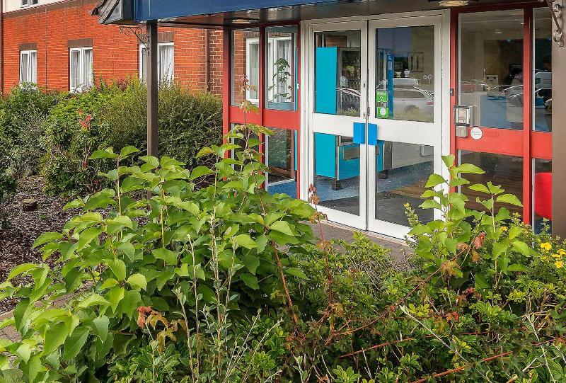 Travelodge Manchester Birch M62 Eastbound Heywood Esterno foto