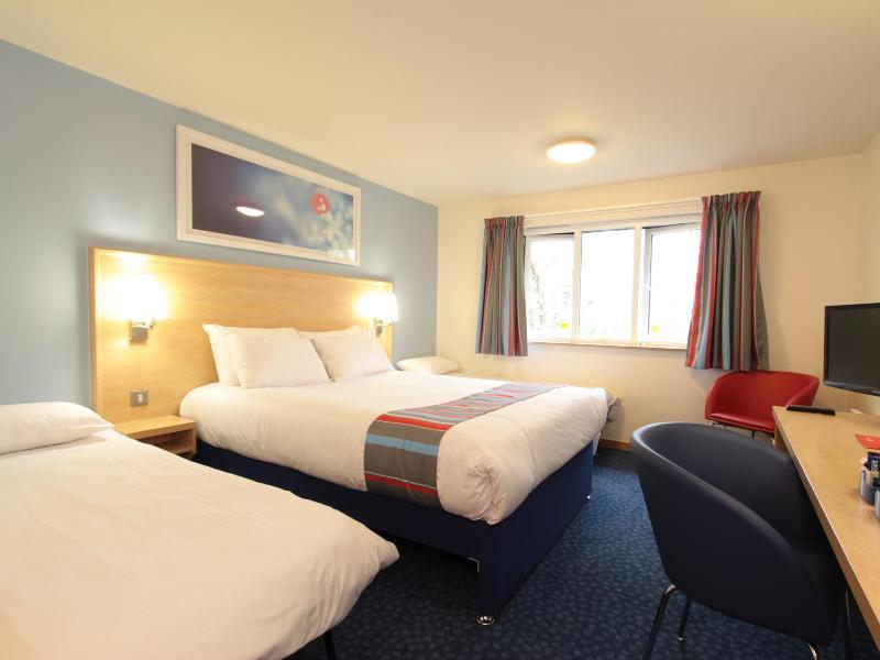 Travelodge Manchester Birch M62 Eastbound Heywood Esterno foto